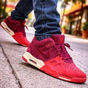 2015 Nike Air Trainer 3 LE Team University Red White 815758-600 Sz 9.5 Men's